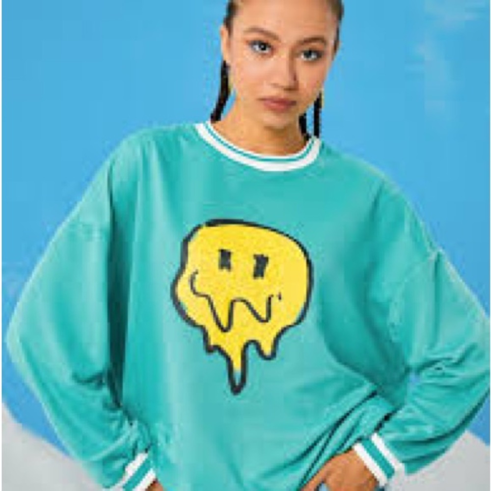 SHEIN Turquoise Smiley Graphic Sweater/ Size L